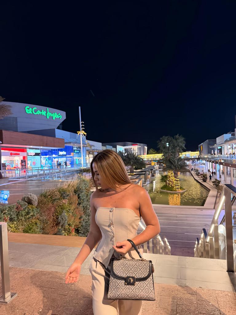 Travesti en Alicante: 