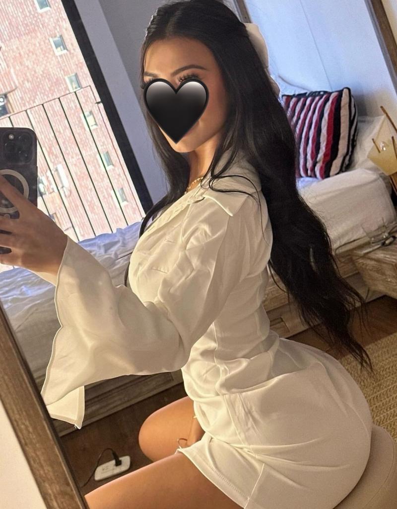 Chica busca chico en Granada: 