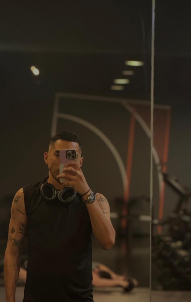 613158331: Chico busca chica en Barcelona