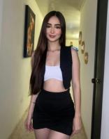 614832965: Chica busca chico en Sevilla