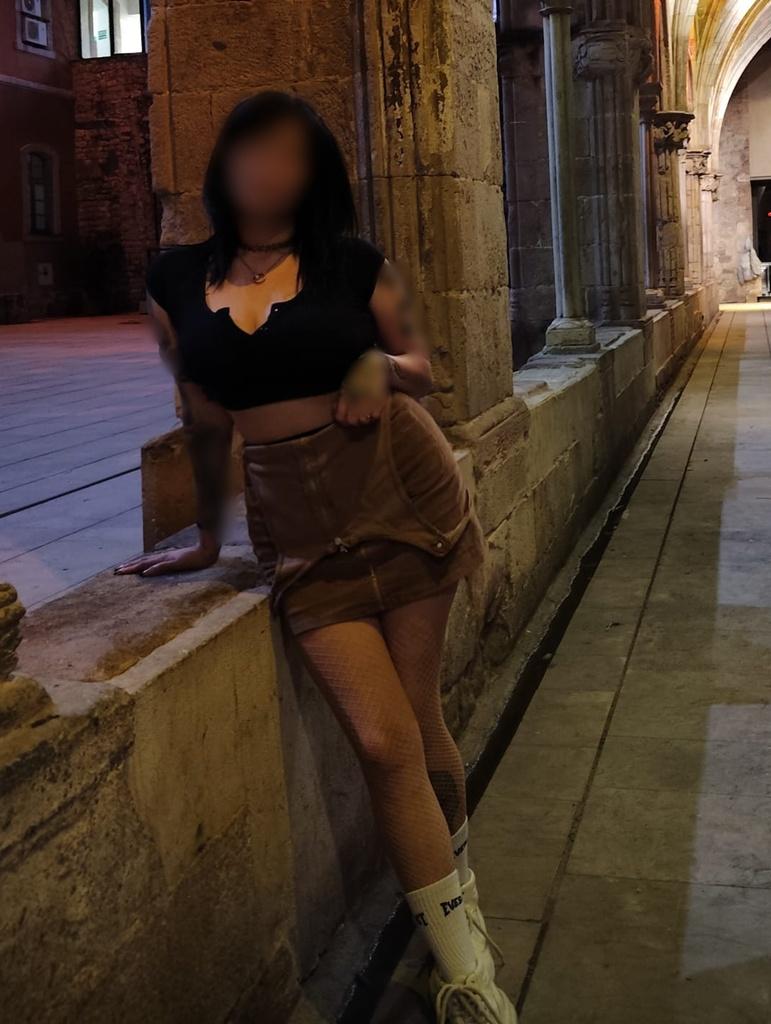 Chica busca chico en Barcelona: 