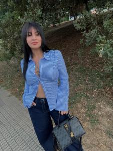 Chica busca chico en Almería: 