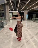 647270375: Chica busca chico en Cantabria