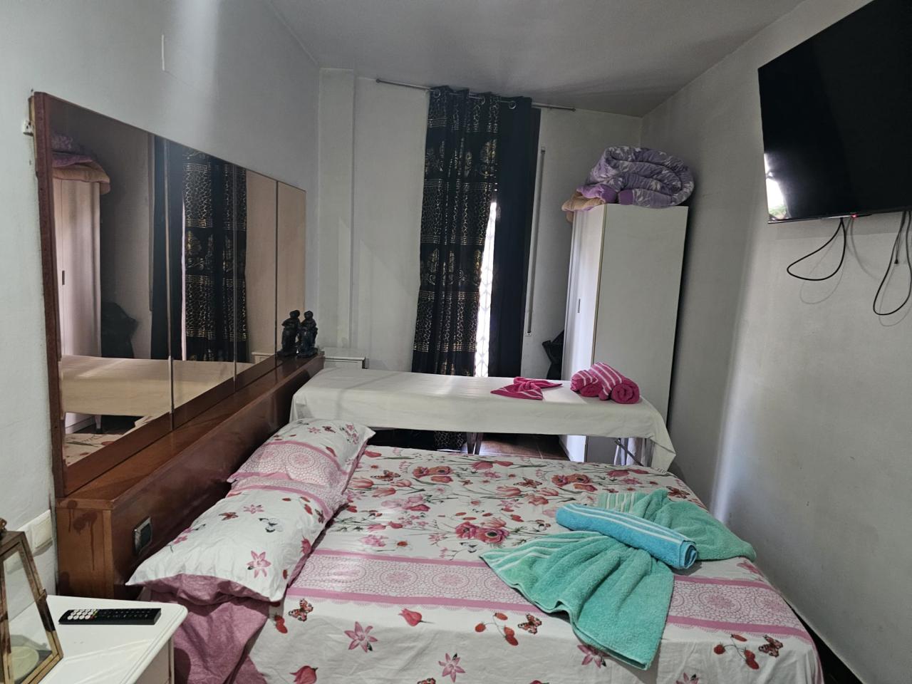 Chica busca chico en Gerona: 