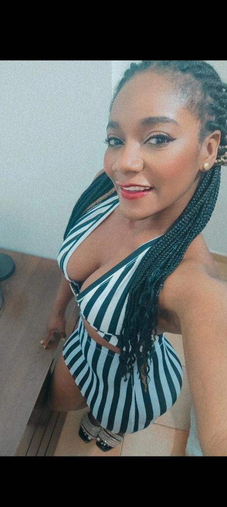 Chica busca chico en Cantabria: 