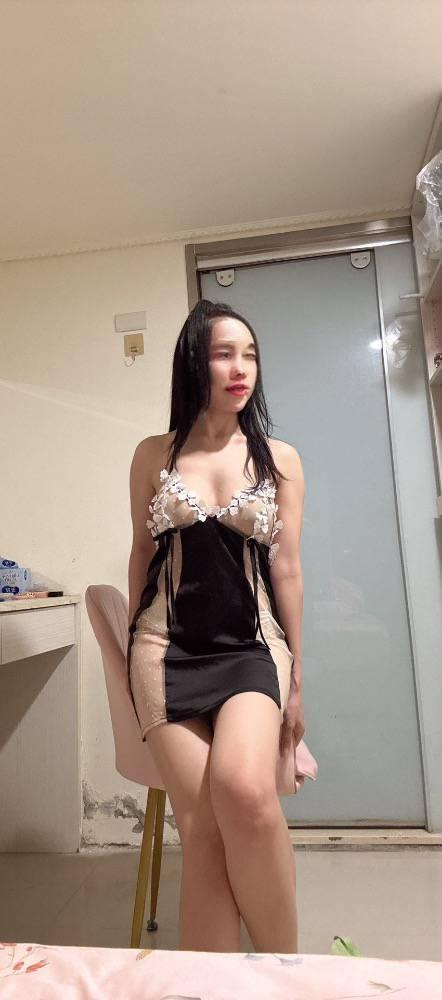 697963361: Chica busca chico en Valencia