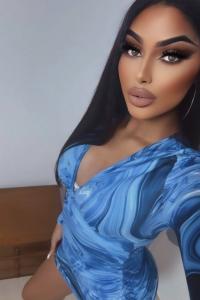 673419721: Transexual en Cádiz