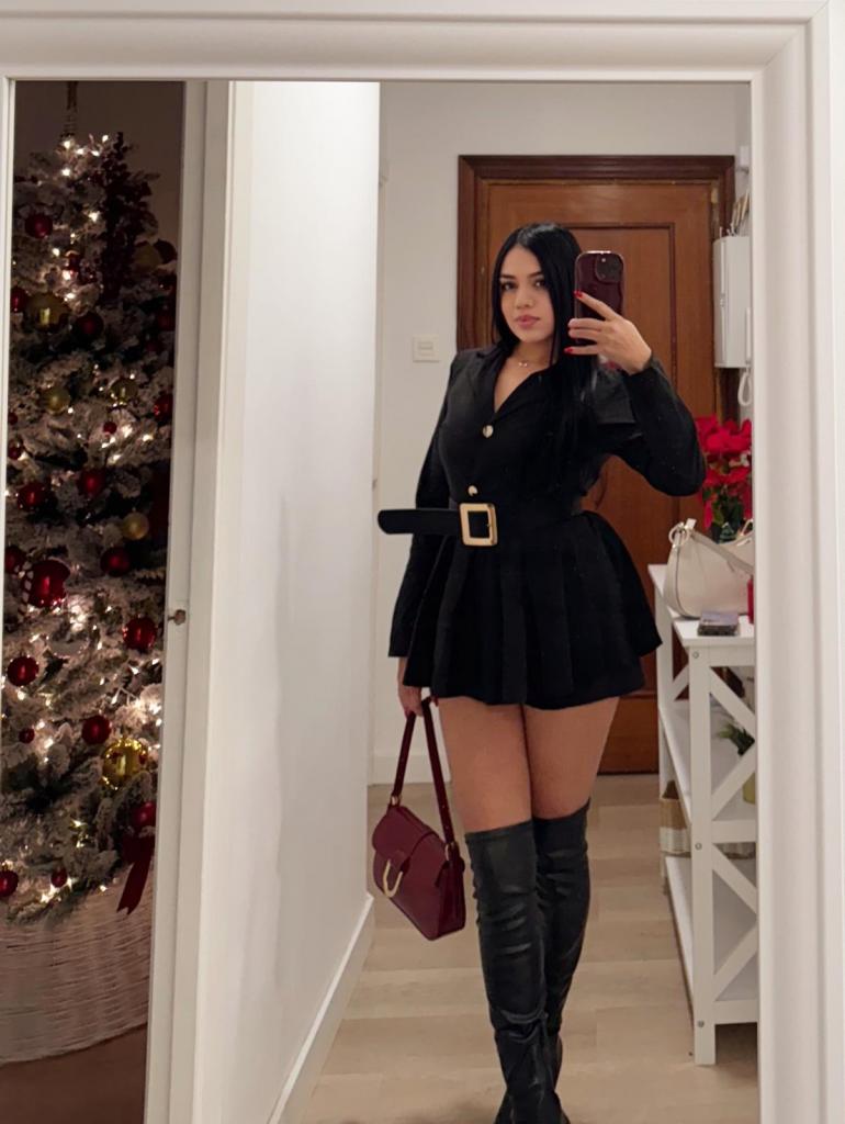 643806659: Chica busca chico en Almería