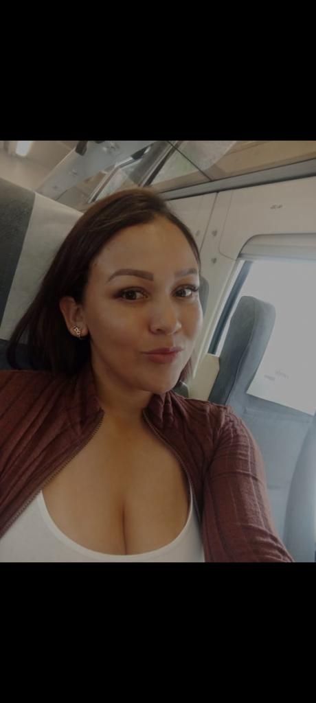 652772958: Chica busca chico en Sevilla