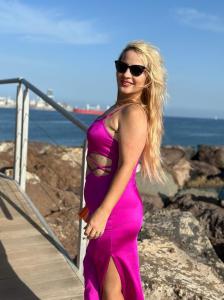 656468891: Chica busca chico en Las Palmas