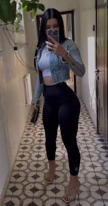 664569399: Chica busca chico en Córdoba