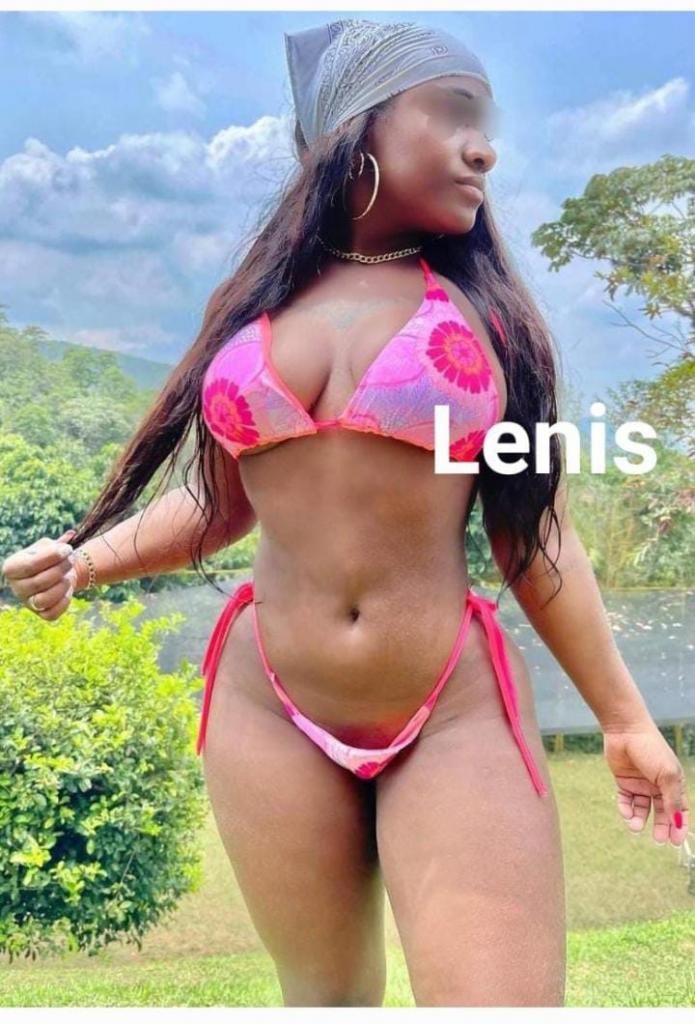 Chica busca chico en La Coruña: 