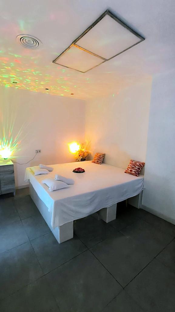 Chica busca chico en Mallorca: 