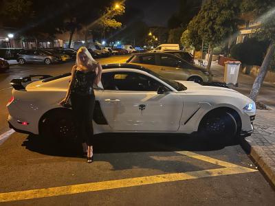 695998689: Chica busca chico en Pontevedra