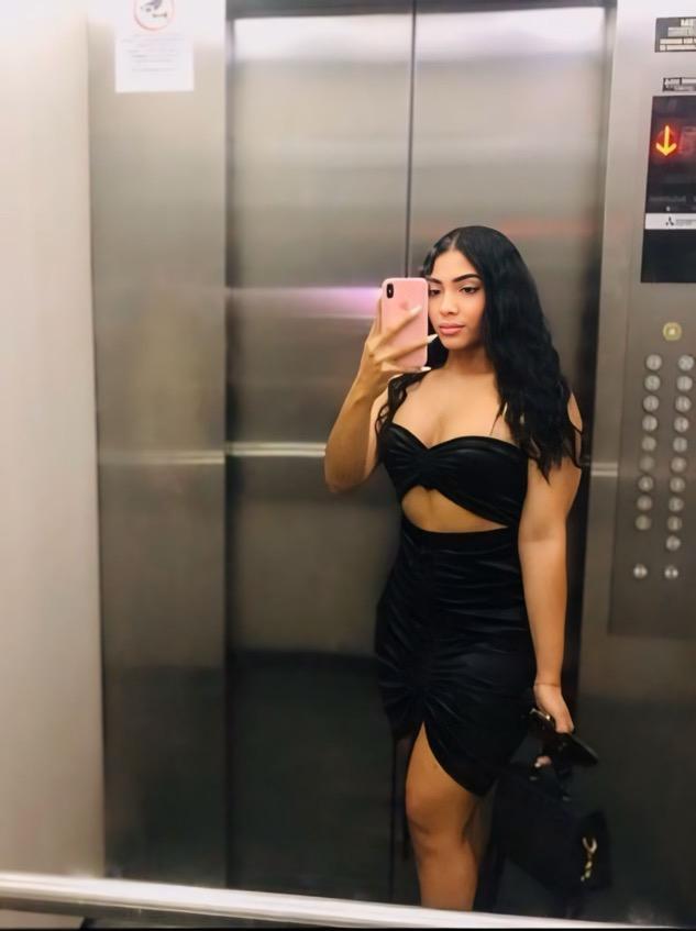 Chica busca chico en Almería: 