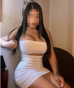627669177: Chica busca chico en Barcelona