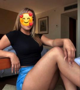 614080886: Chica busca chico en Málaga