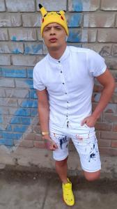 Chico busca chica en Sevilla: 