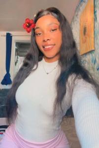 613883758: Chica busca chico en Albacete