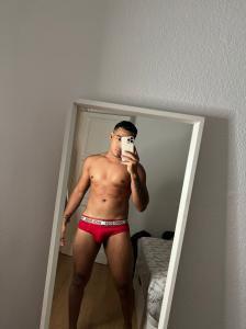 Chico busca chica en Tenerife: 