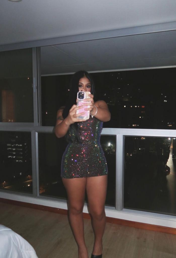 664282904: Transexual en León