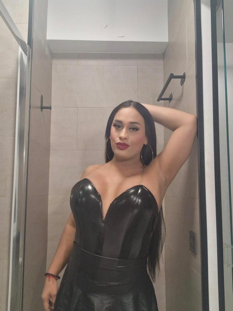 611275347: Transexual en La Rioja