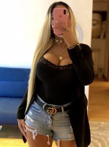 613888126: Chica busca chico en Madrid