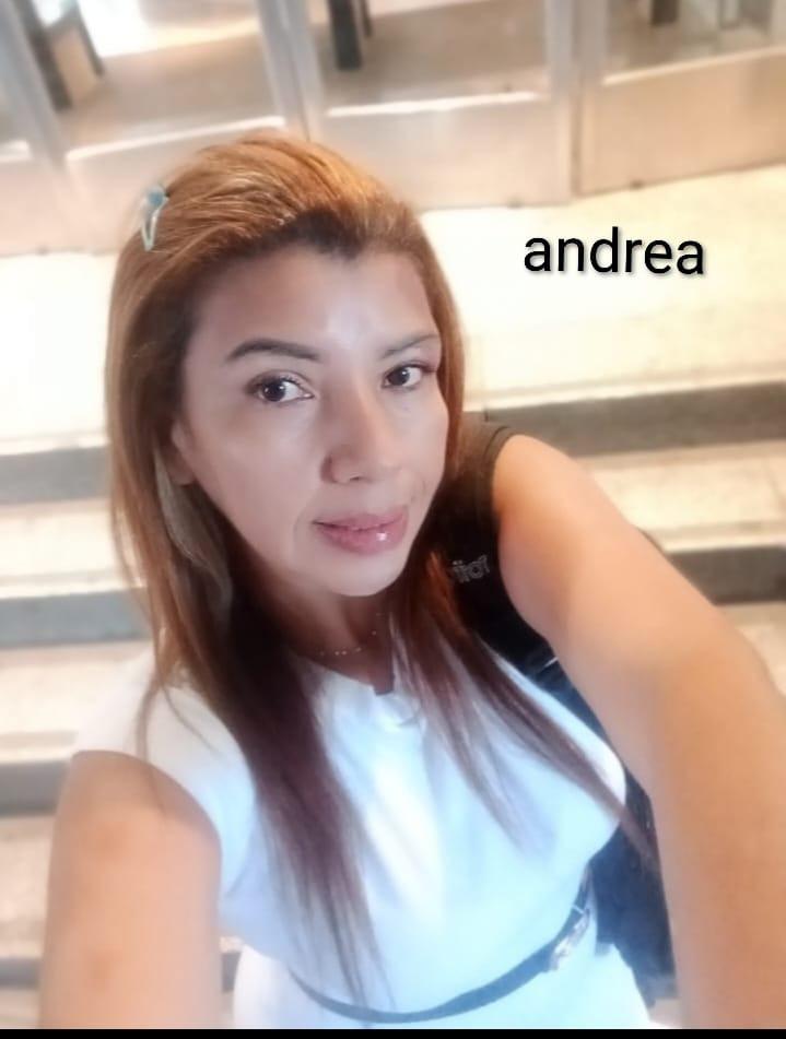 626971483: Chica busca chico en Huelva