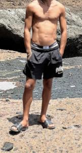 607618592: Chico busca chica en Tenerife