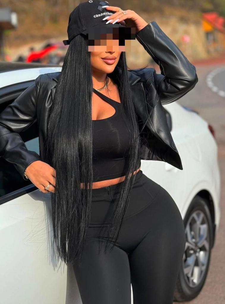 Chica busca chico en Tenerife: 