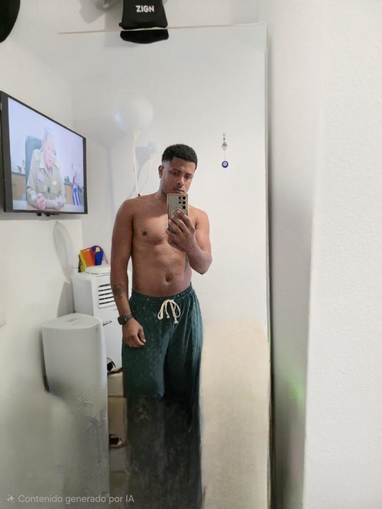 602379705: Chico busca chica en Barcelona