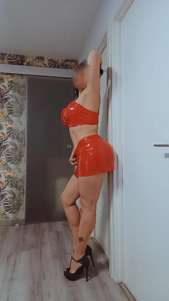 Chica busca chico en La Coruña: 