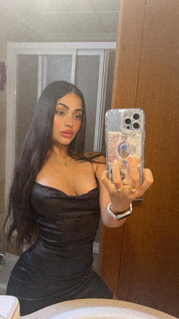 604179218: Chica busca chico en Huelva