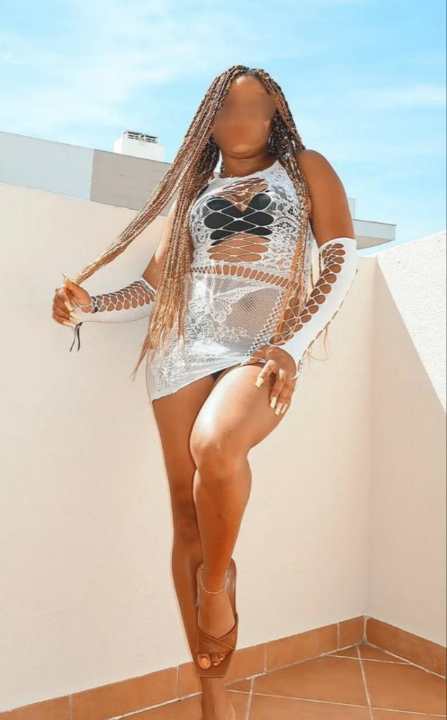 632935827: Chica busca chico en Burgos