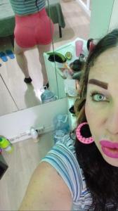 610761082: Chica busca chico en Barcelona