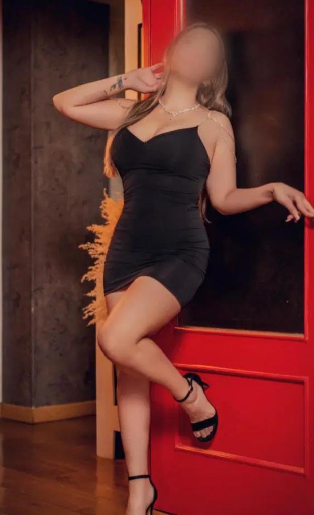 624309863: Chica busca chico en Ibiza