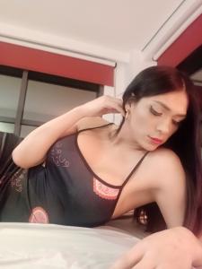 607446303: Travesti en Madrid