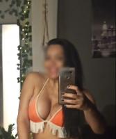 669981432: Chica busca chico en La Coruña