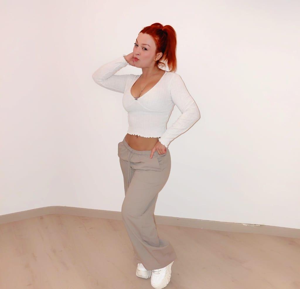 633632769: Chica busca chico en Valencia