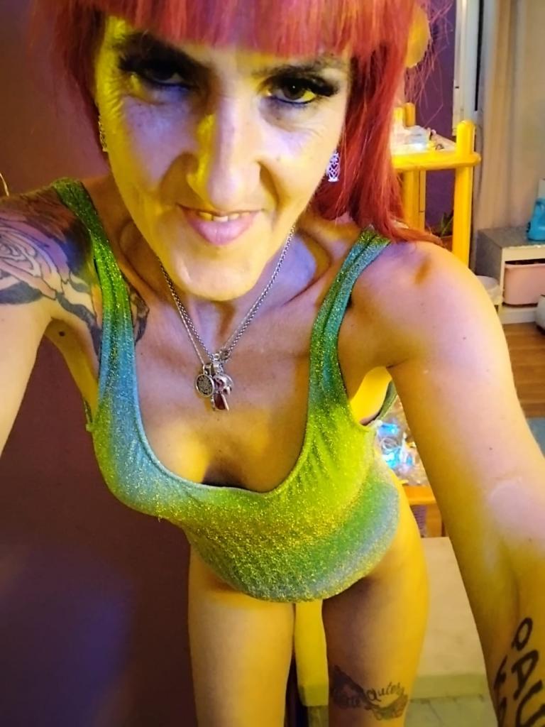 602679099: Chica busca chico en Asturias