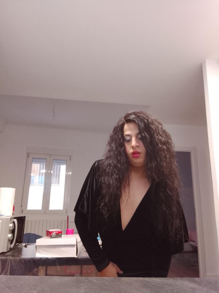 711270140: Transexual en Zaragoza