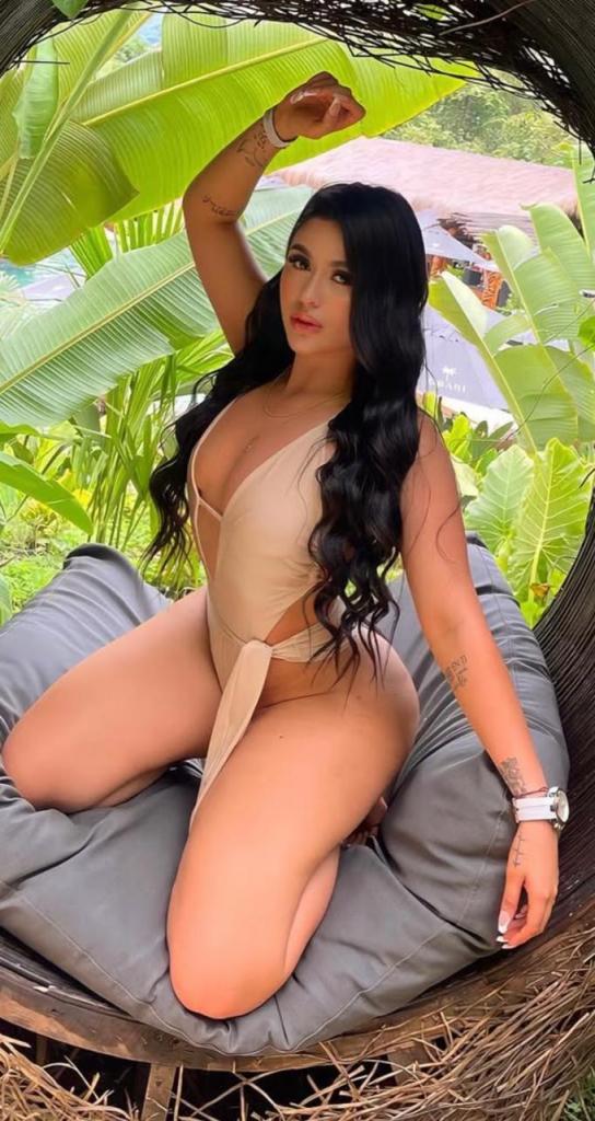 Chica busca chico en Mallorca: 