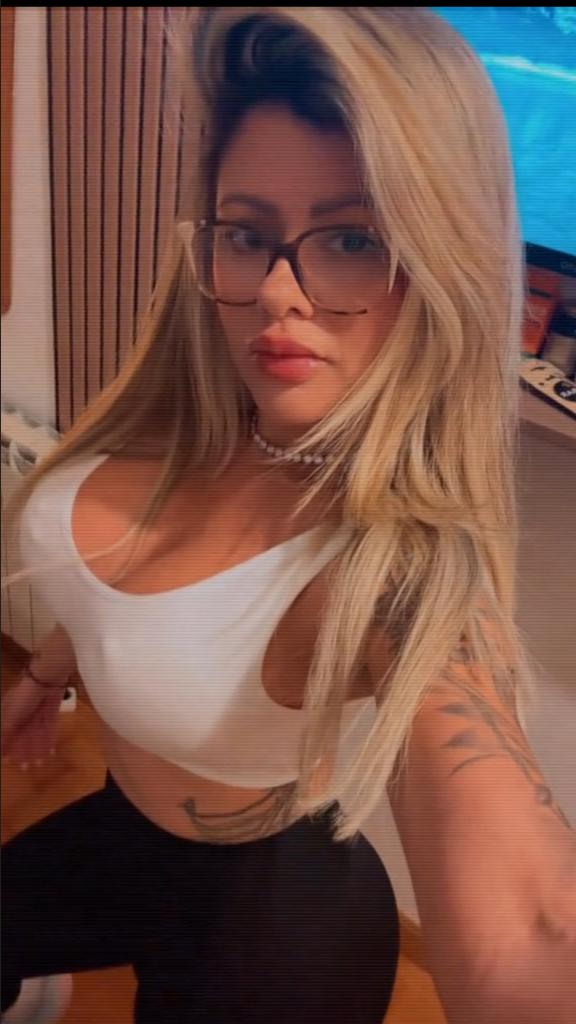 Chica busca chico en Burgos: Chica busca chico