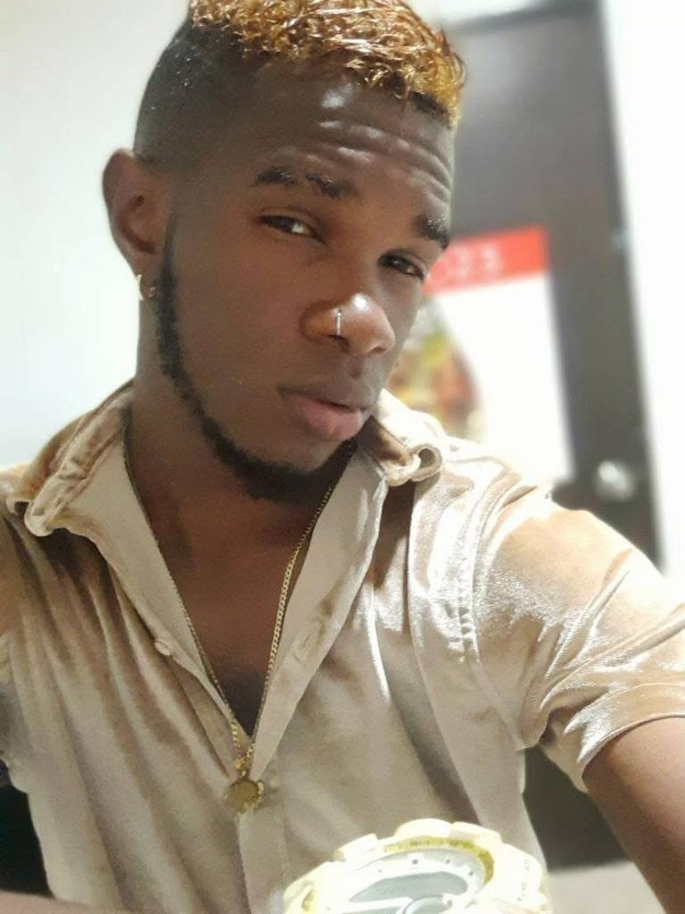 664449500: Chico busca chica en Castellón