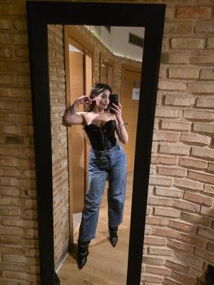 625360893: Chica busca chico en Madrid