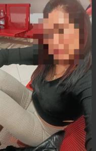 742059225: Chica busca chico en Valencia