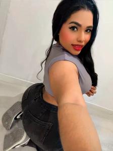 641904121: Chica busca chico en Madrid