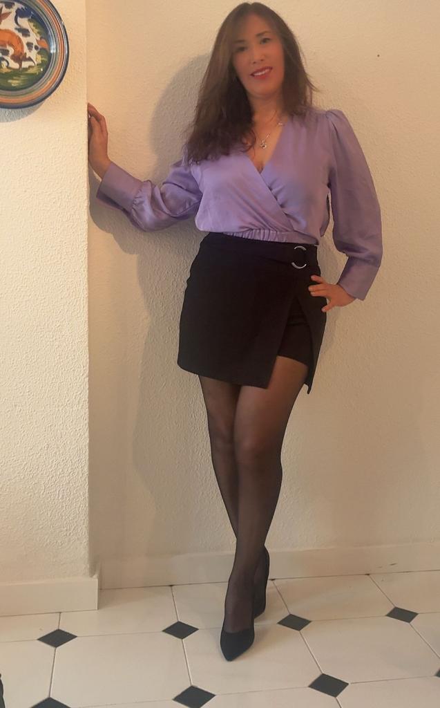 Chica busca chico en Málaga: Chica busca chico