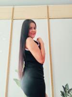 614706149: Chica busca chico en Gerona