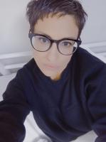 653352583: Chica busca chico en Sevilla